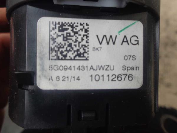 COMMODO VW POLO 6R ( PHARE UNIQUEMENT ) - Vue 3